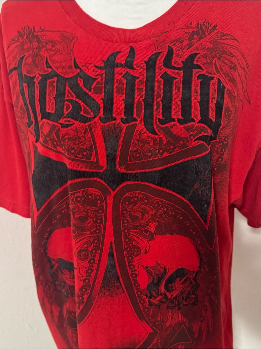 Chemistry “Hostility” Unisex XL Red Graphic Skulls Aesthetic Short Sleeve Tee - Picture 3 of 7